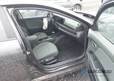 2025 Kia K4 Ex из США, поврежденный, VIN 3KPFU4DE2SE003228